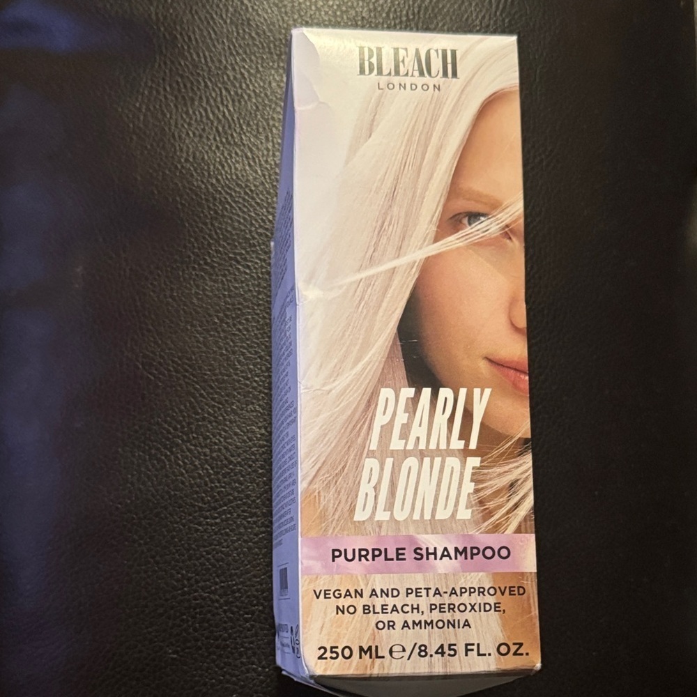Bleach, London, Pearly, blonde purple shampoo 250 ML 8.45 FL. Oz